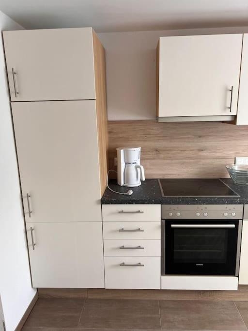 Traumhafte Ferienwohnung Altendorf  Bagian luar foto