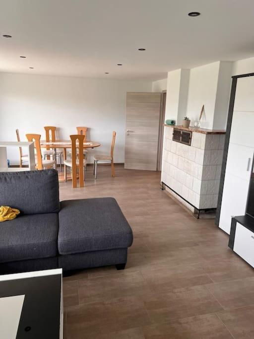 Traumhafte Ferienwohnung Altendorf  Bagian luar foto
